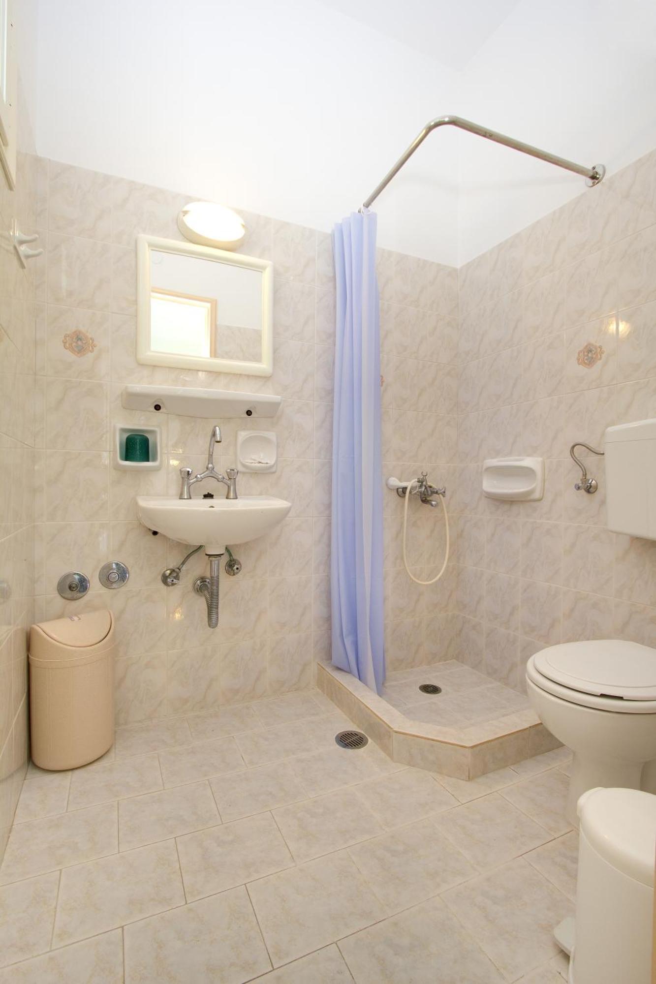 Athena Rooms イオス島 チョーラ エクステリア 写真